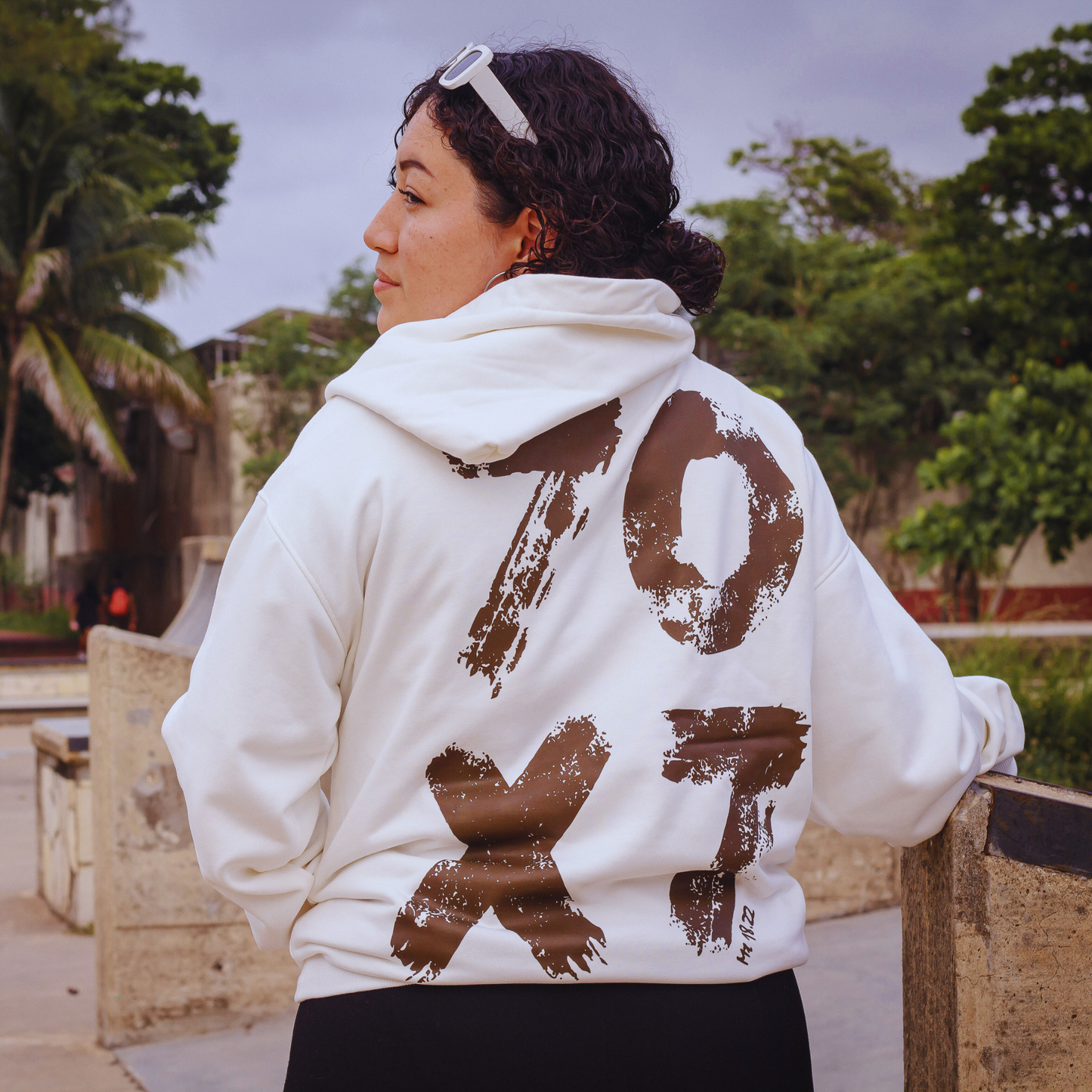 Hoodie 70x7 Blanco PREMIUM